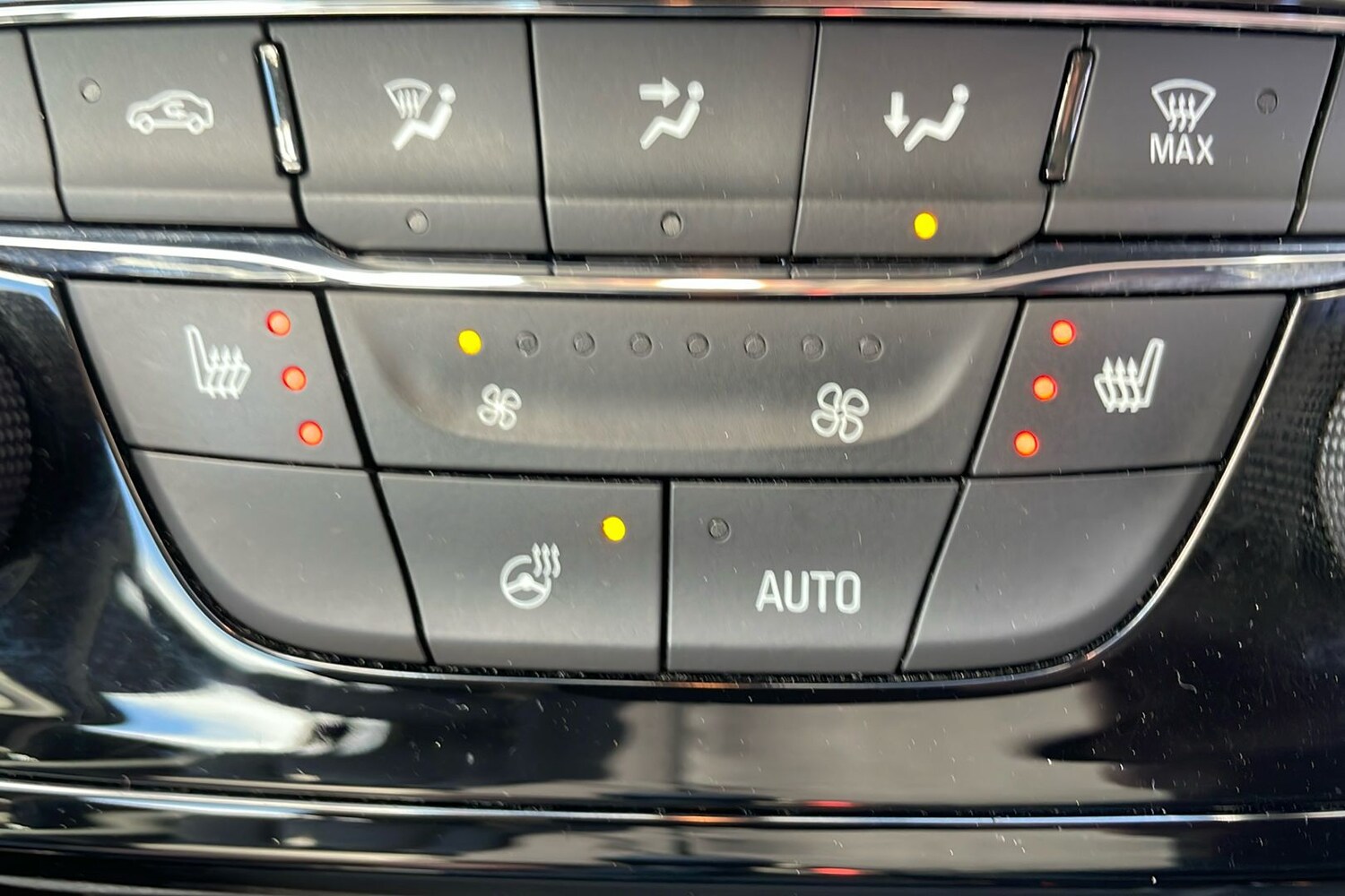 Used Vauxhall Astra 2019 for sale - 76211415: Photo 19