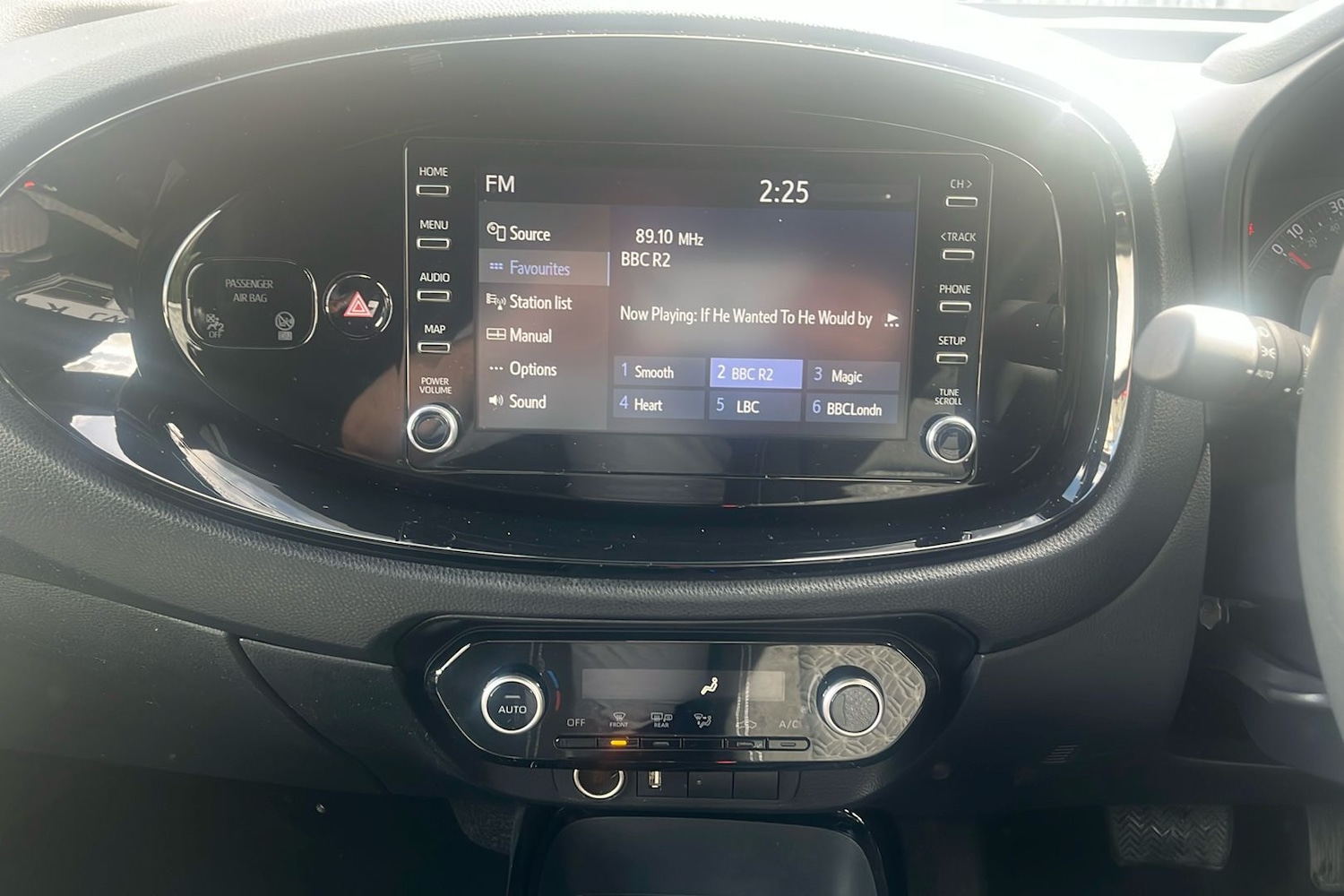 Used Toyota Aygo X for sale - 76655719: Photo 25