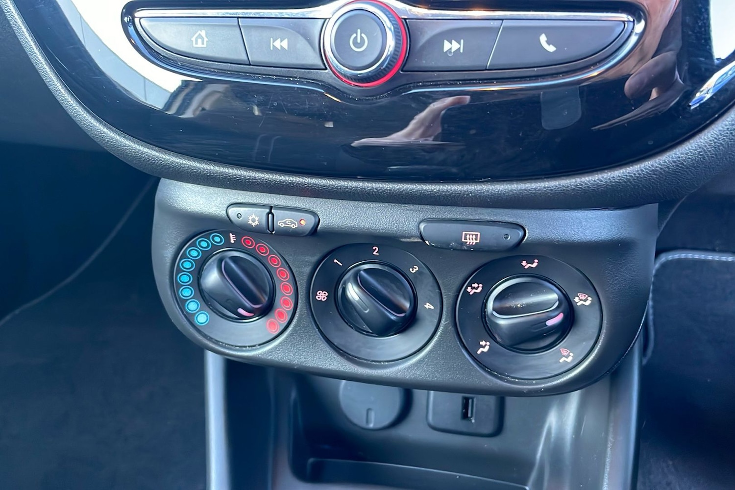 Used Vauxhall Corsa 2018 for sale - 77107454: Photo 15