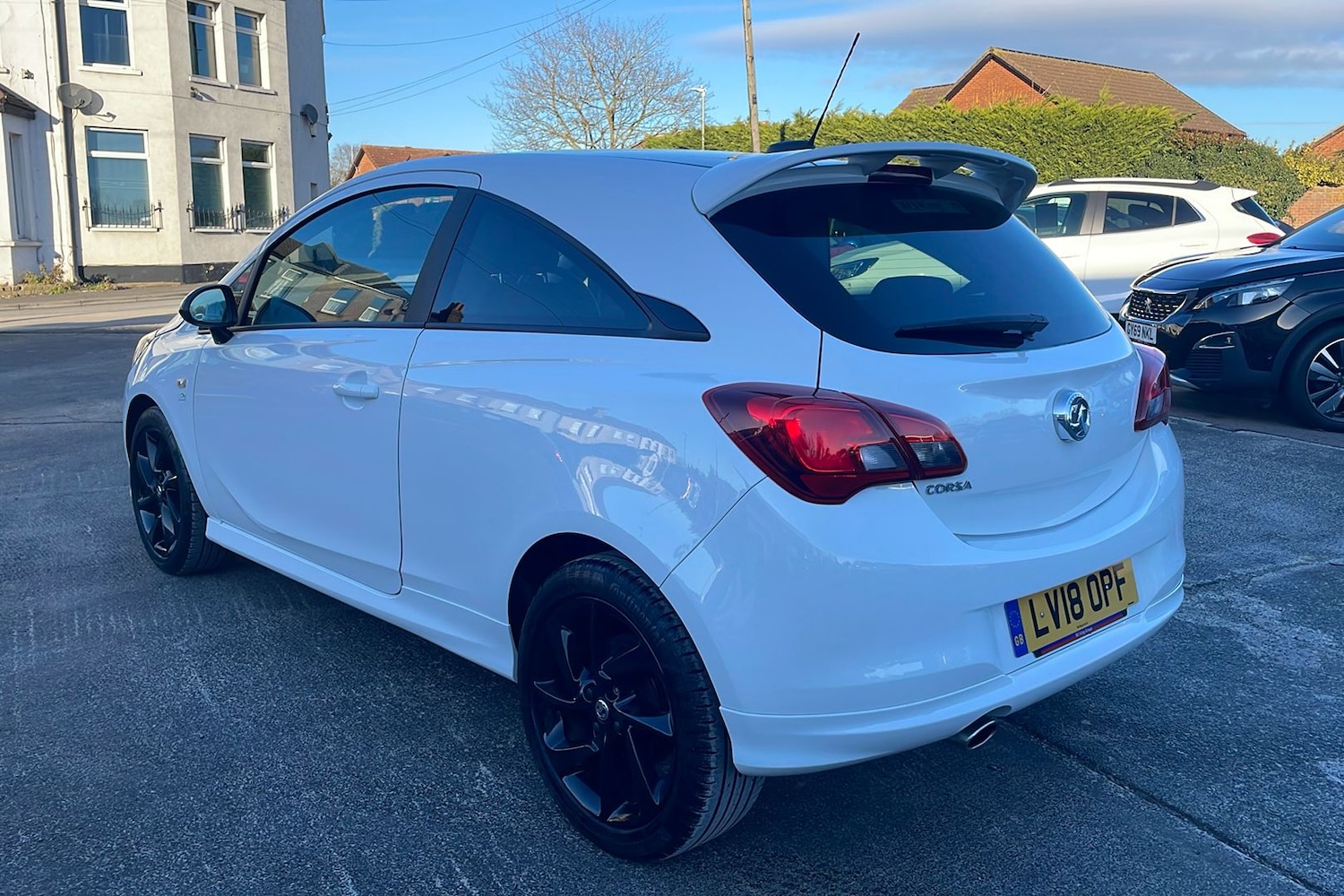 Used Vauxhall Corsa 2018 for sale - 77107454: Photo 2