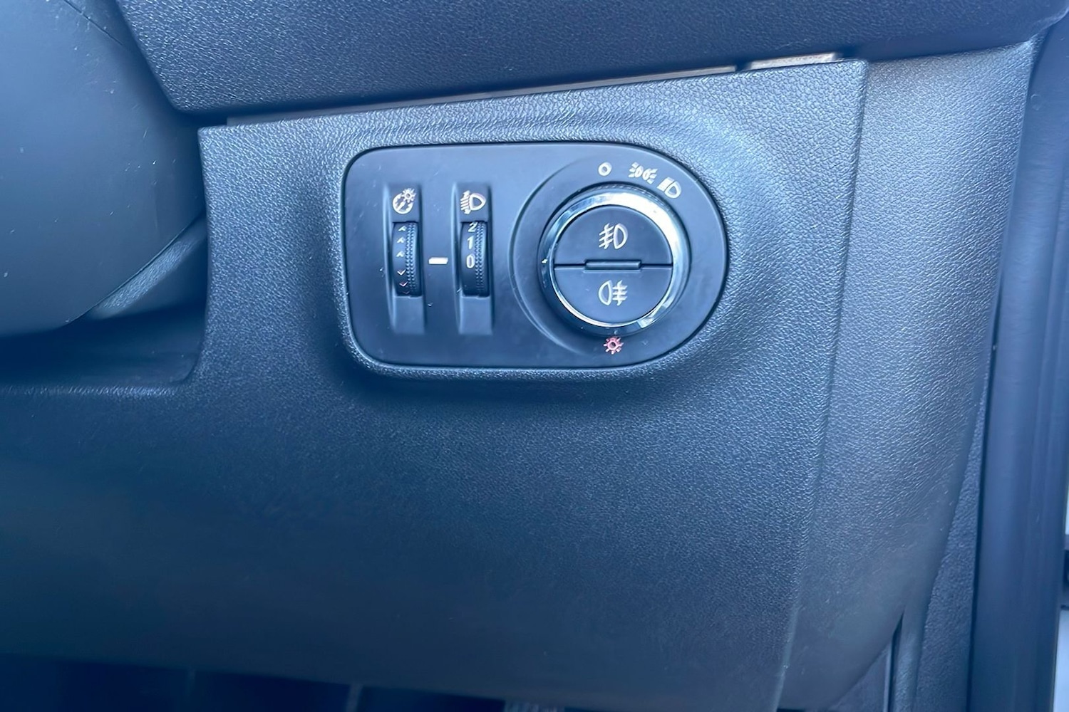 Used Vauxhall Corsa 2018 for sale - 77107454: Photo 21