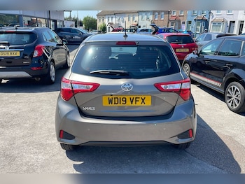 Used Toyota Yaris 2019 for sale - 78967405: Photo
