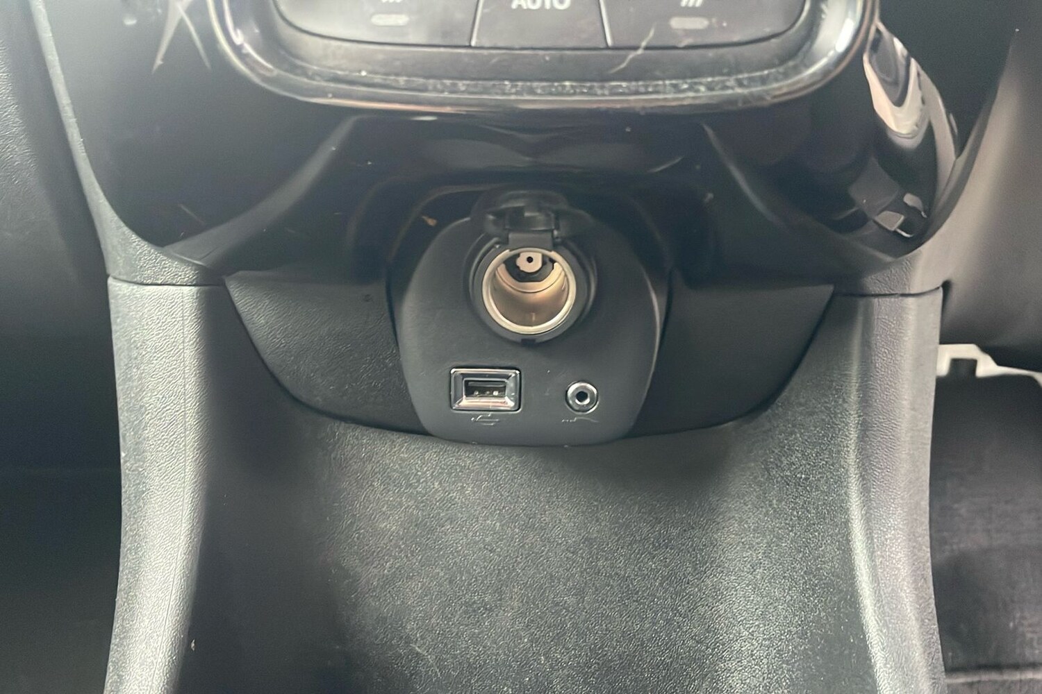 Used Toyota AYGO 2017 for sale - 76313394: Photo 33