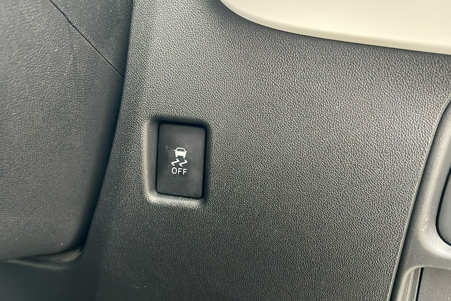 Used Toyota AYGO 2017 for sale - 76313394: Photo 37