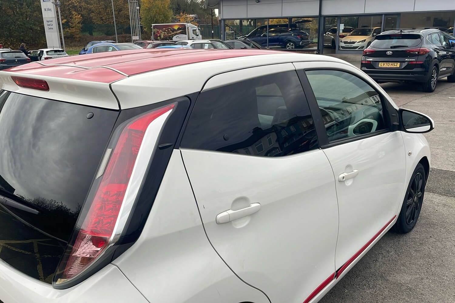 Used Toyota AYGO 2017 for sale - 76313394: Photo 45