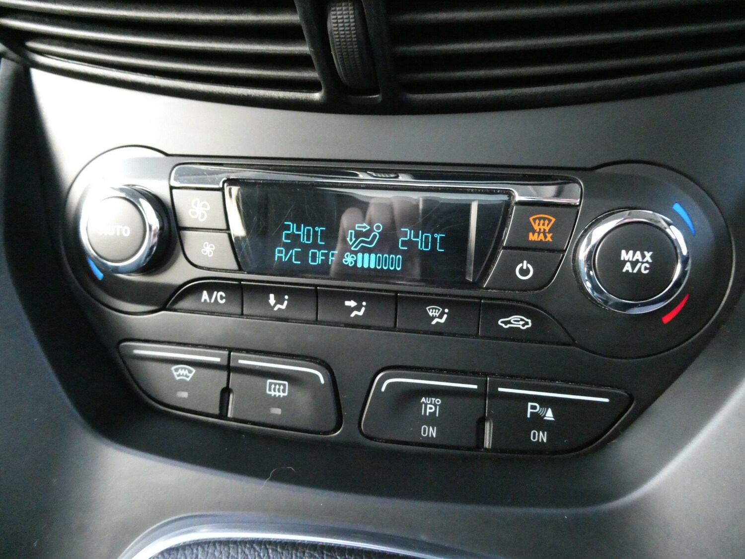 Used Ford C-Max 2013 for sale - 76735662: Photo 14