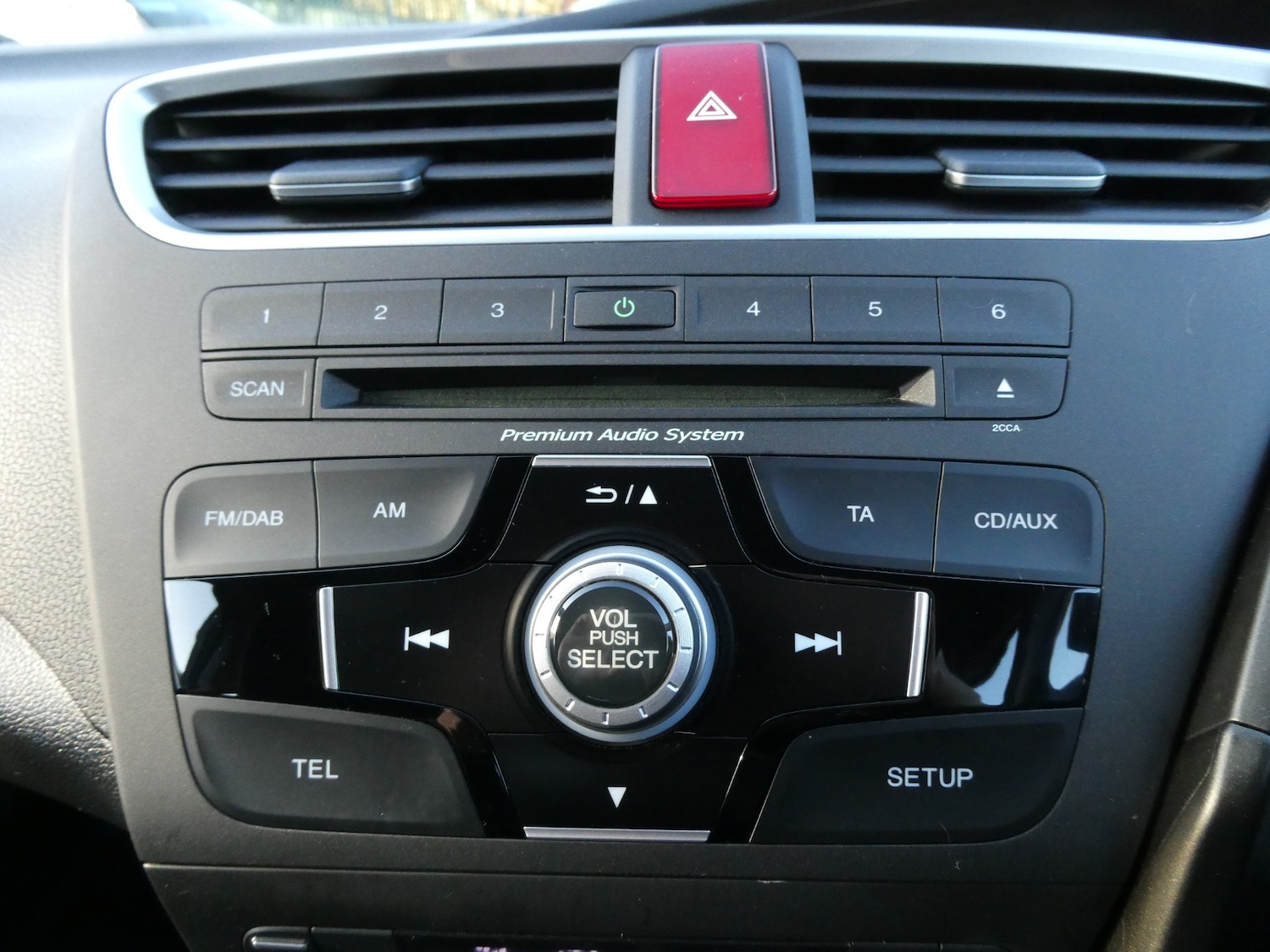 Used Honda Civic 2014 for sale - 76693852: Photo 12