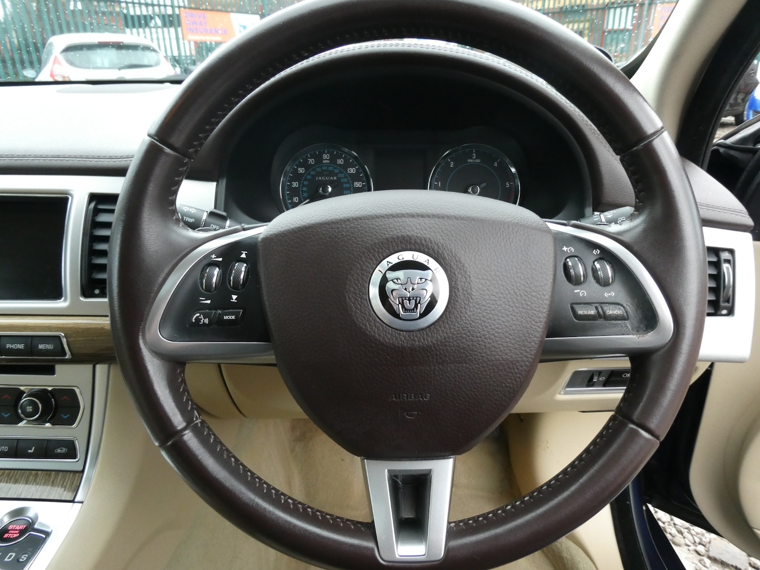 Used Jaguar XF 2013 for sale - 77567541: Photo 6