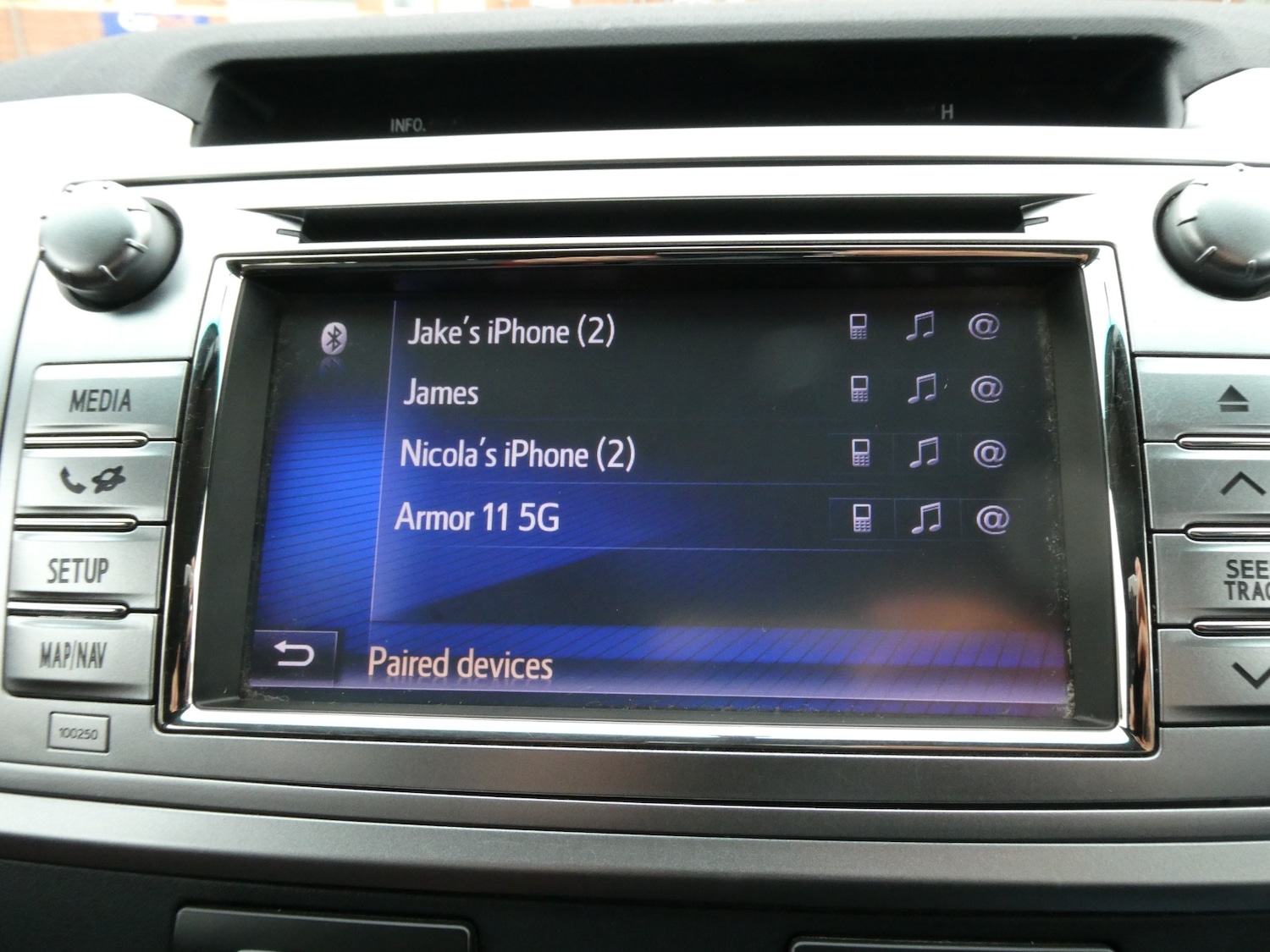 Used Toyota Hilux 2015 for sale - 77271104: Photo 12