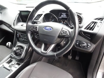 Used Ford Kuga 2017 for sale - 75345810: Photo