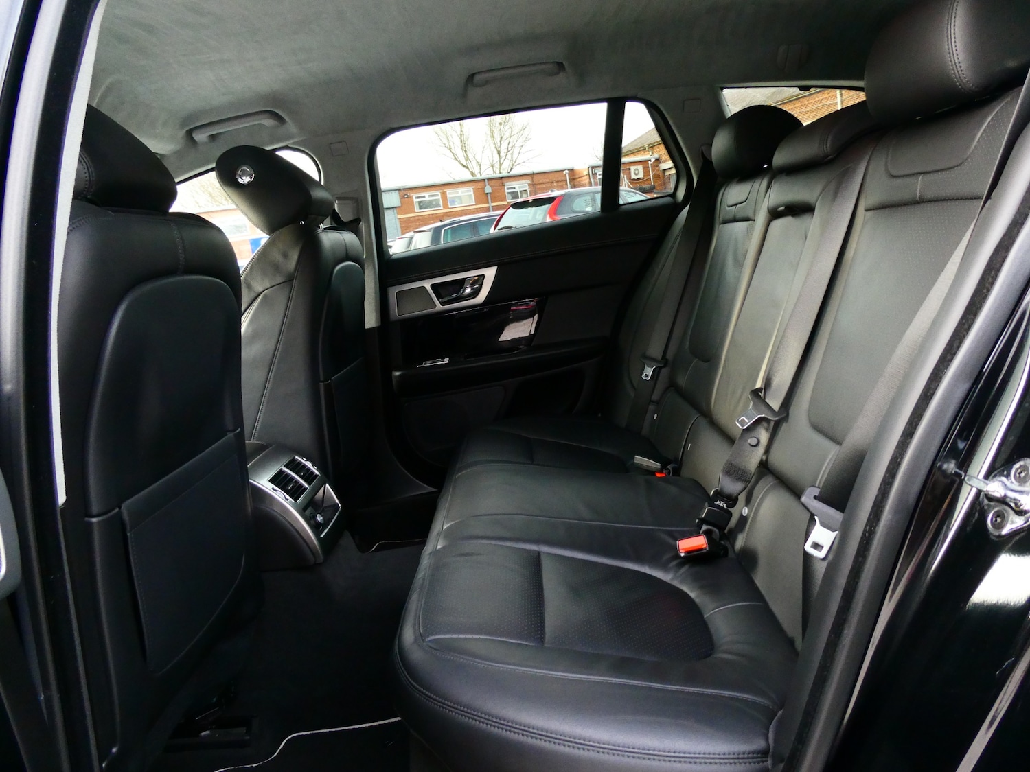 Used Jaguar XF 2014 for sale - 77581610: Photo 19