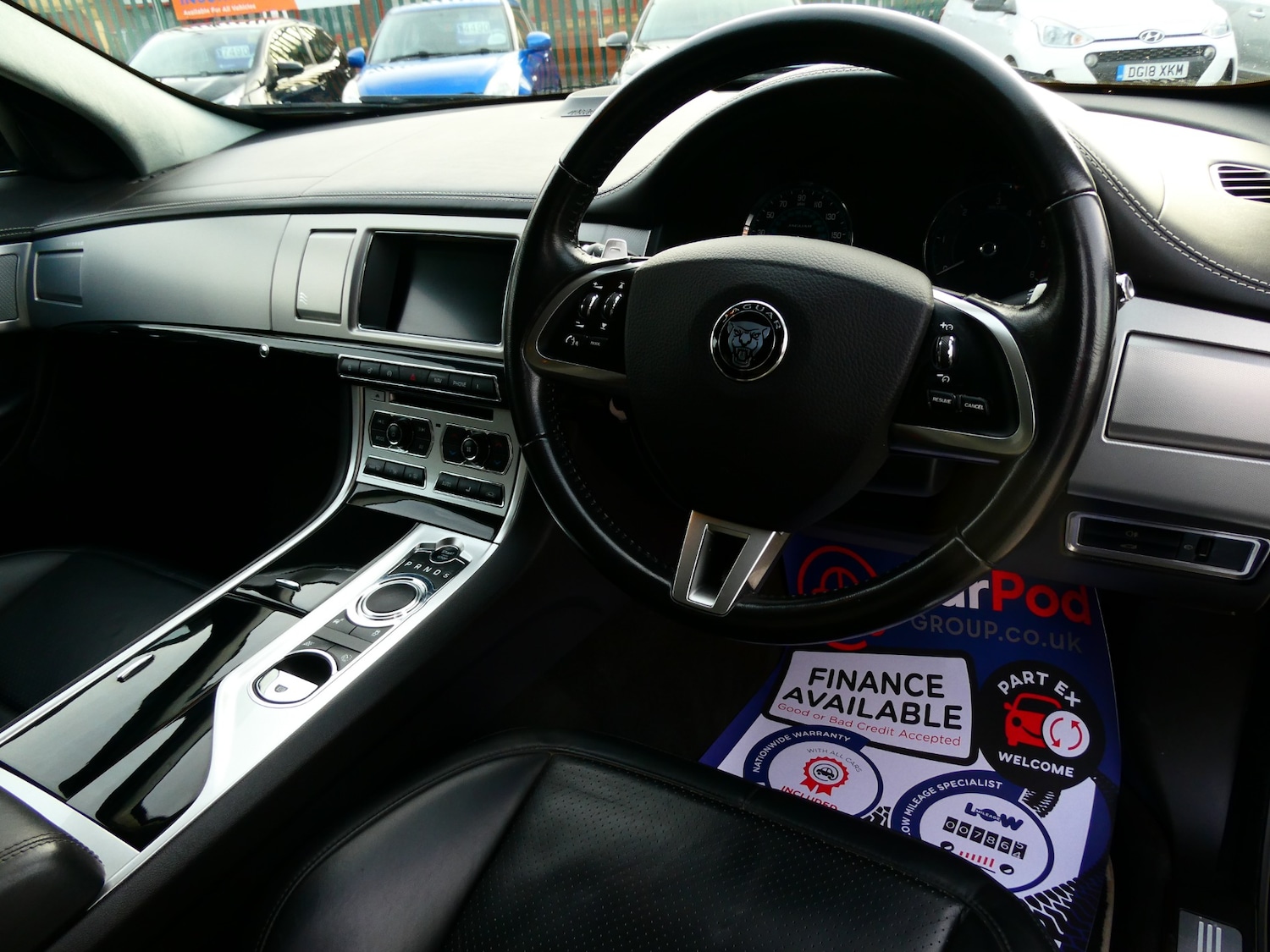 Used Jaguar XF 2014 for sale - 77581610: Photo 3