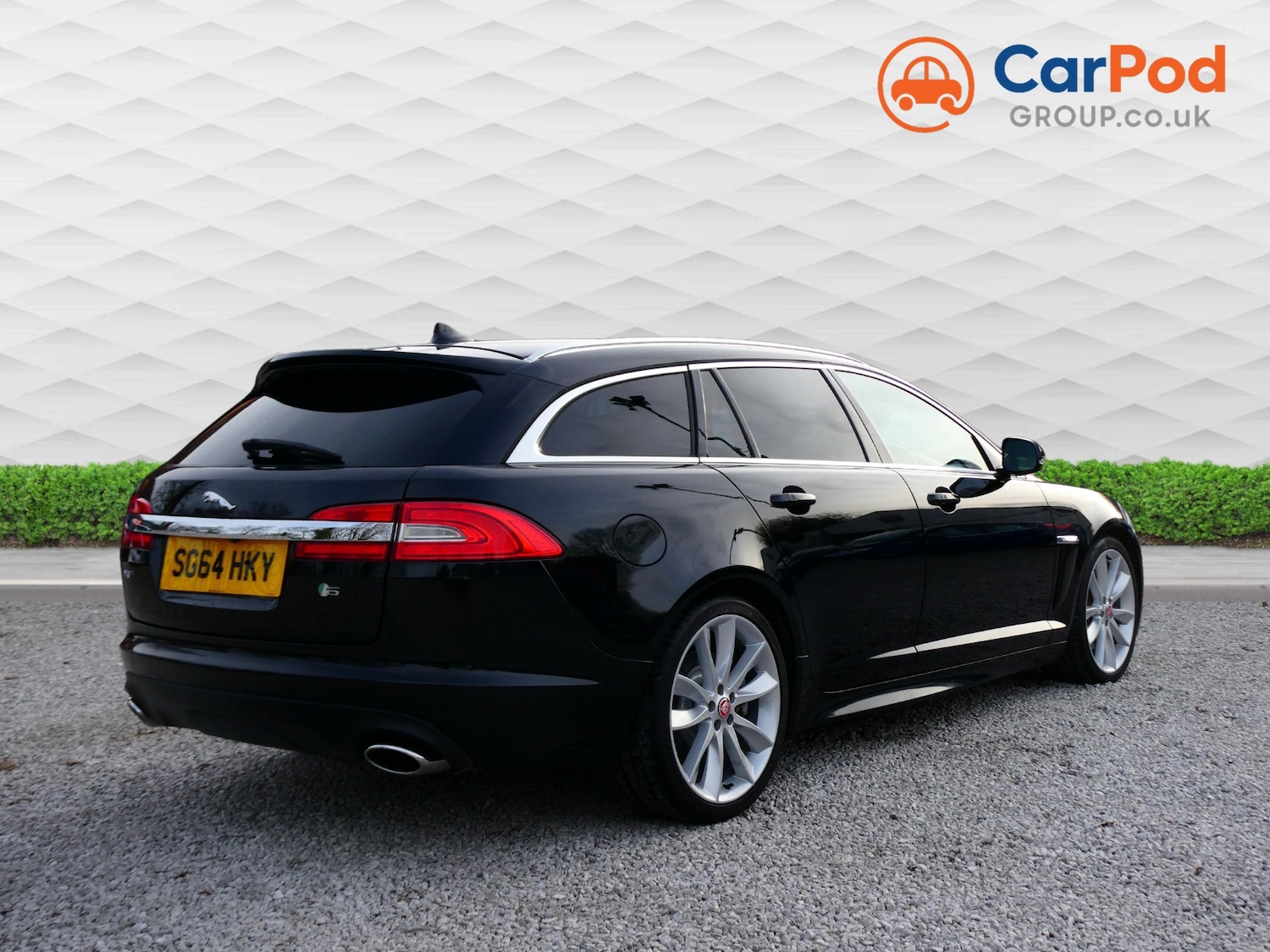 Used Jaguar XF 2014 for sale - 77581610: Photo 4