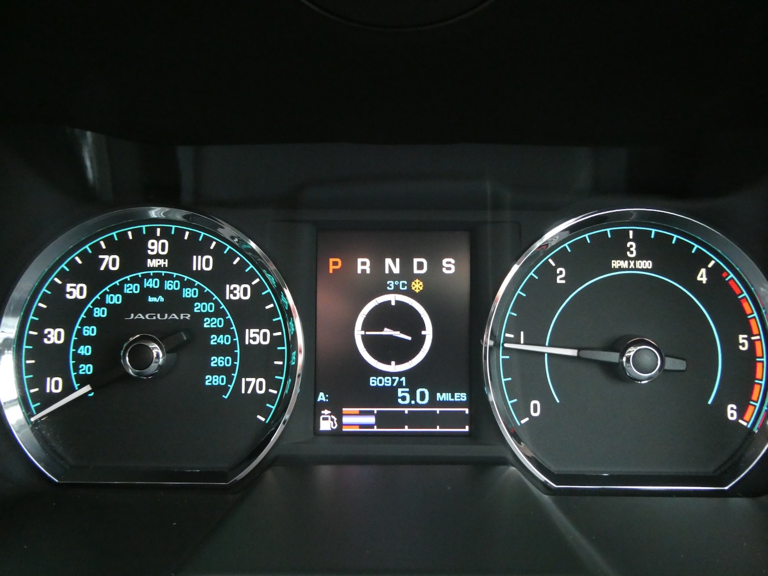 Used Jaguar XF 2014 for sale - 77581610: Photo 8