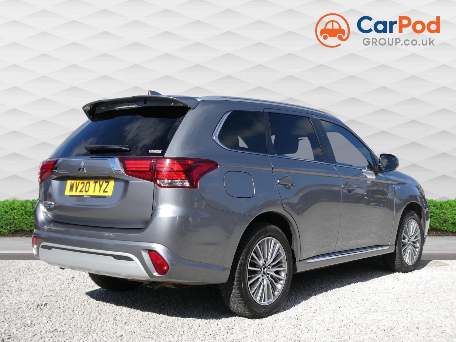 Used Mitsubishi Outlander 2020 for sale - 78106984: Photo 2