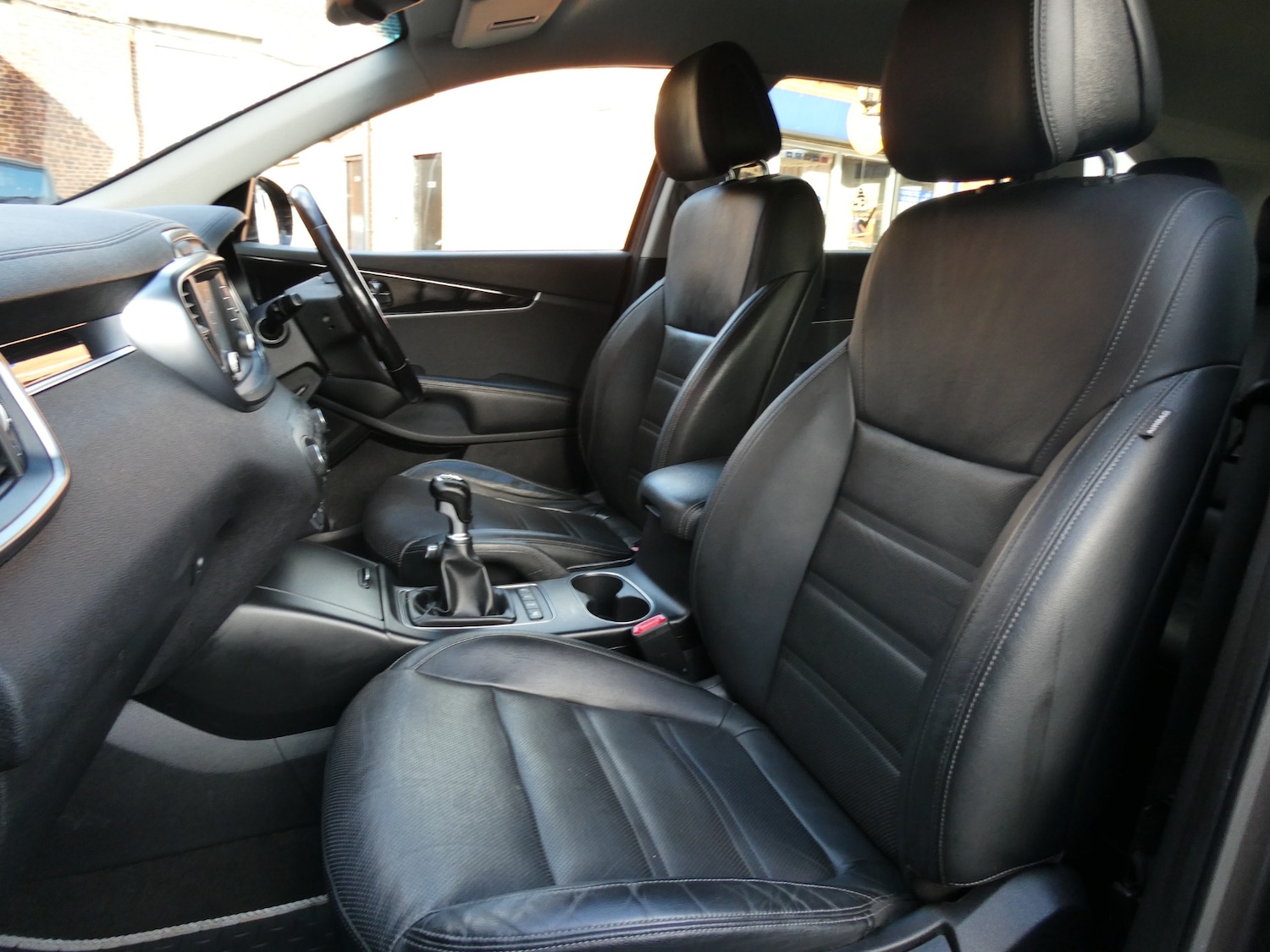 Used Kia Sorento 2015 for sale - 78055178: Photo 15