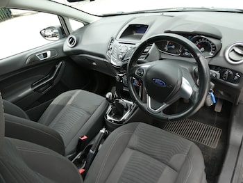 Used Ford Fiesta 2017 for sale - 78859361: Photo