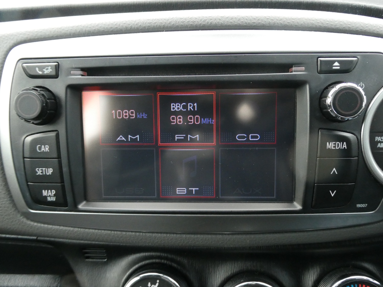 Used Toyota Yaris 2013 for sale - 77545460: Photo 11