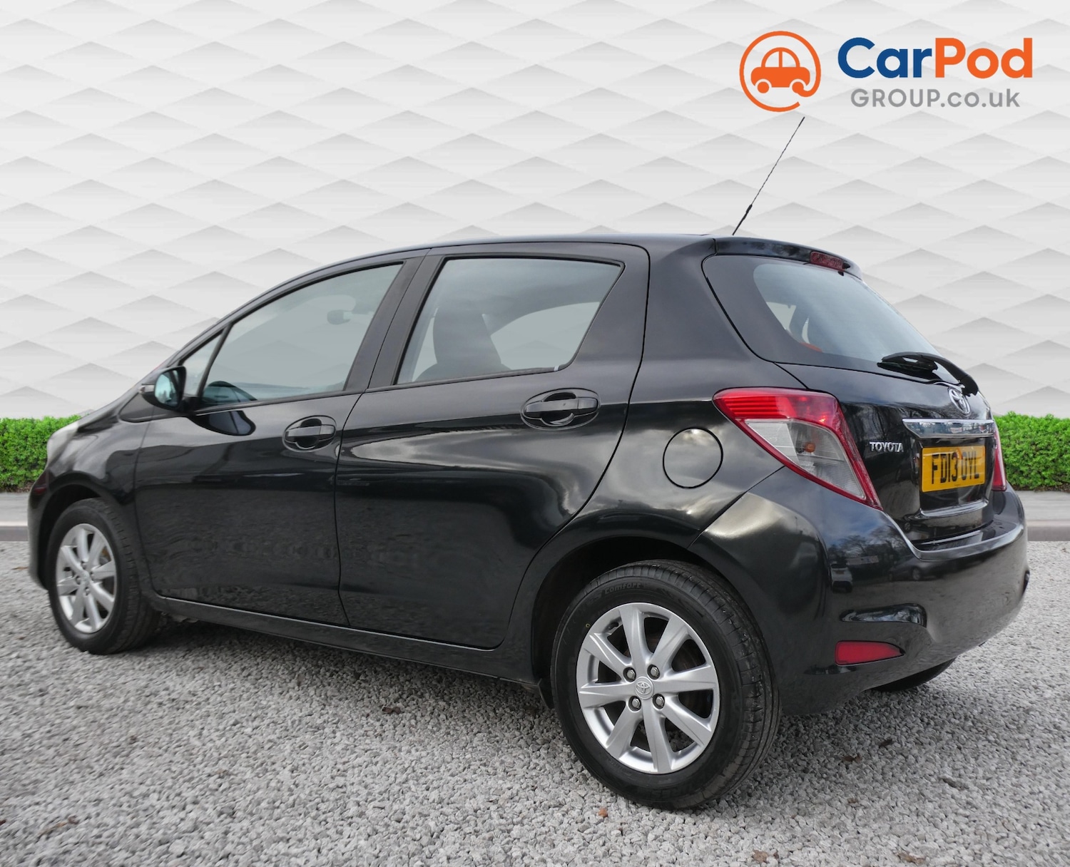 Used Toyota Yaris 2013 for sale - 77545460: Photo 15