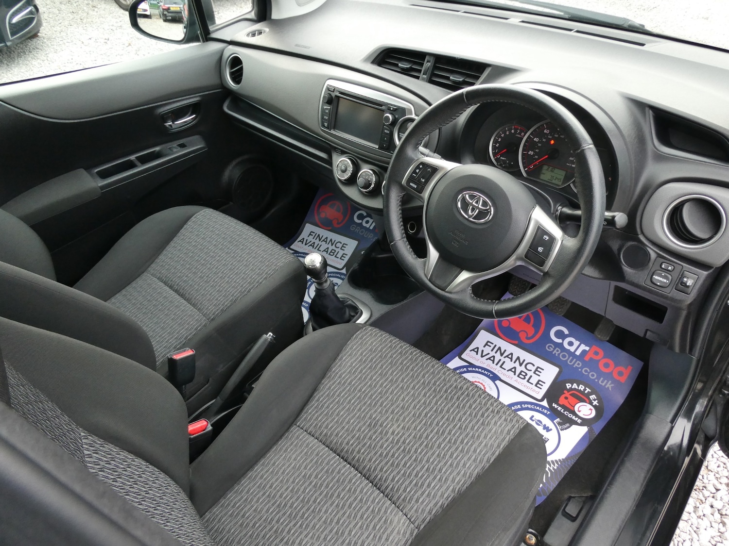 Used Toyota Yaris 2013 for sale - 77545460: Photo 3