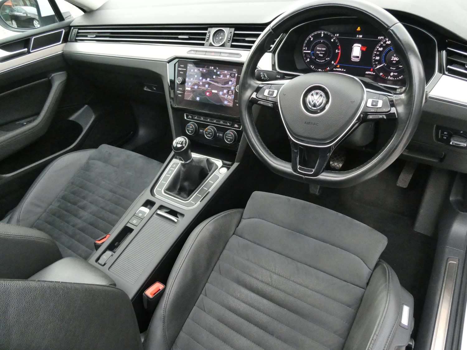 Used Volkswagen Passat 2019 for sale - 77406546: Photo 3