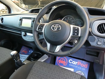 Used Toyota Yaris 2014 for sale - 79151562: Photo