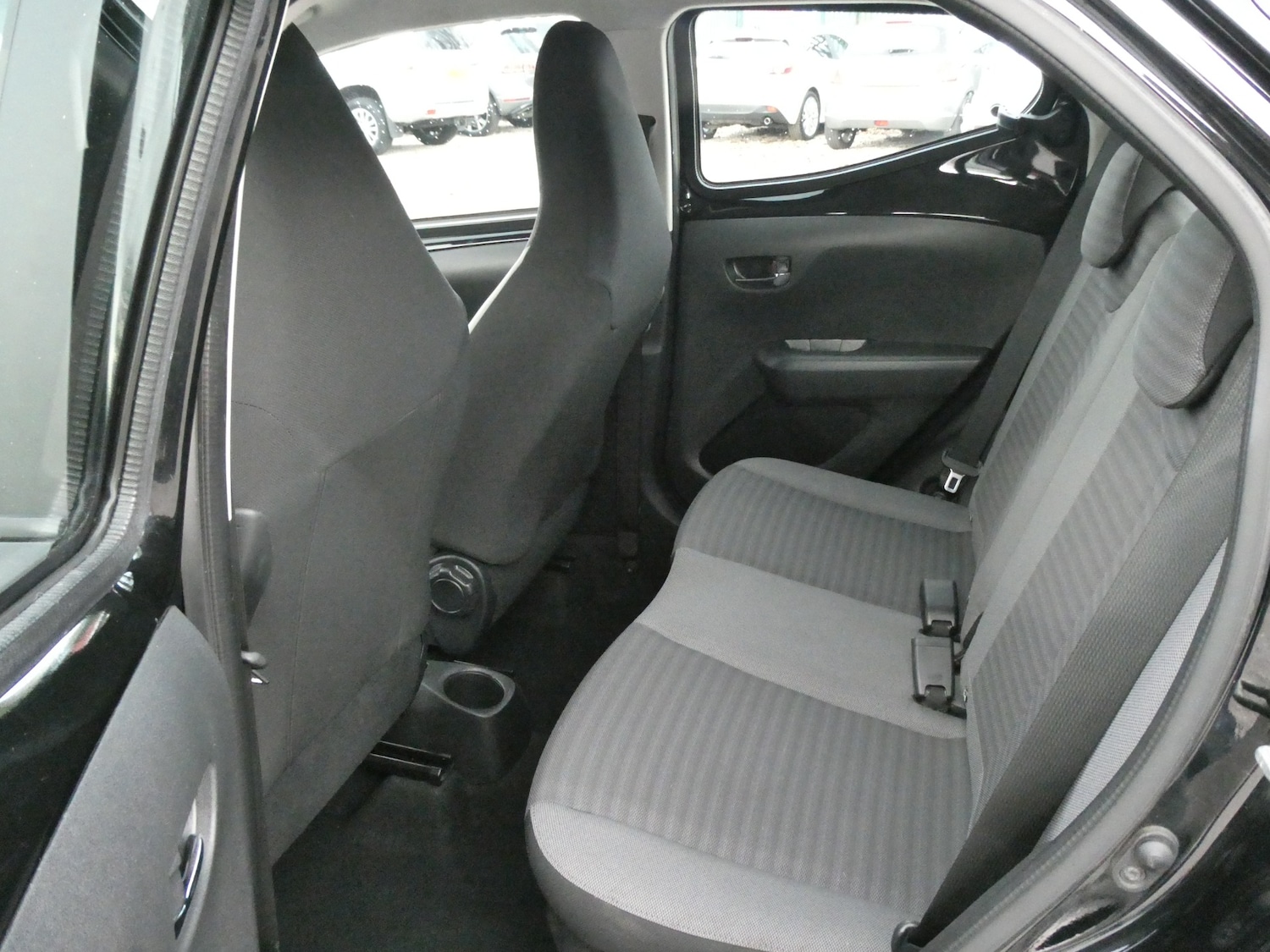 Used Toyota AYGO 2018 for sale - 77460971: Photo 18