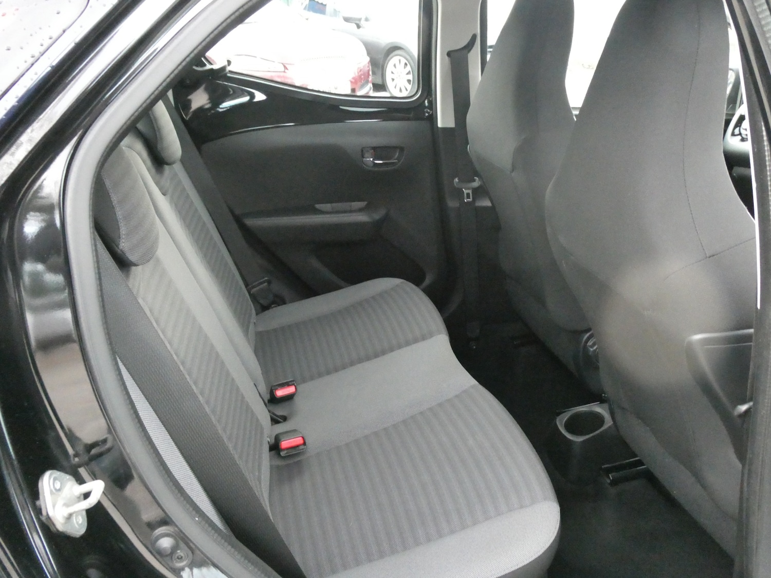 Used Toyota AYGO 2018 for sale - 77460971: Photo 21