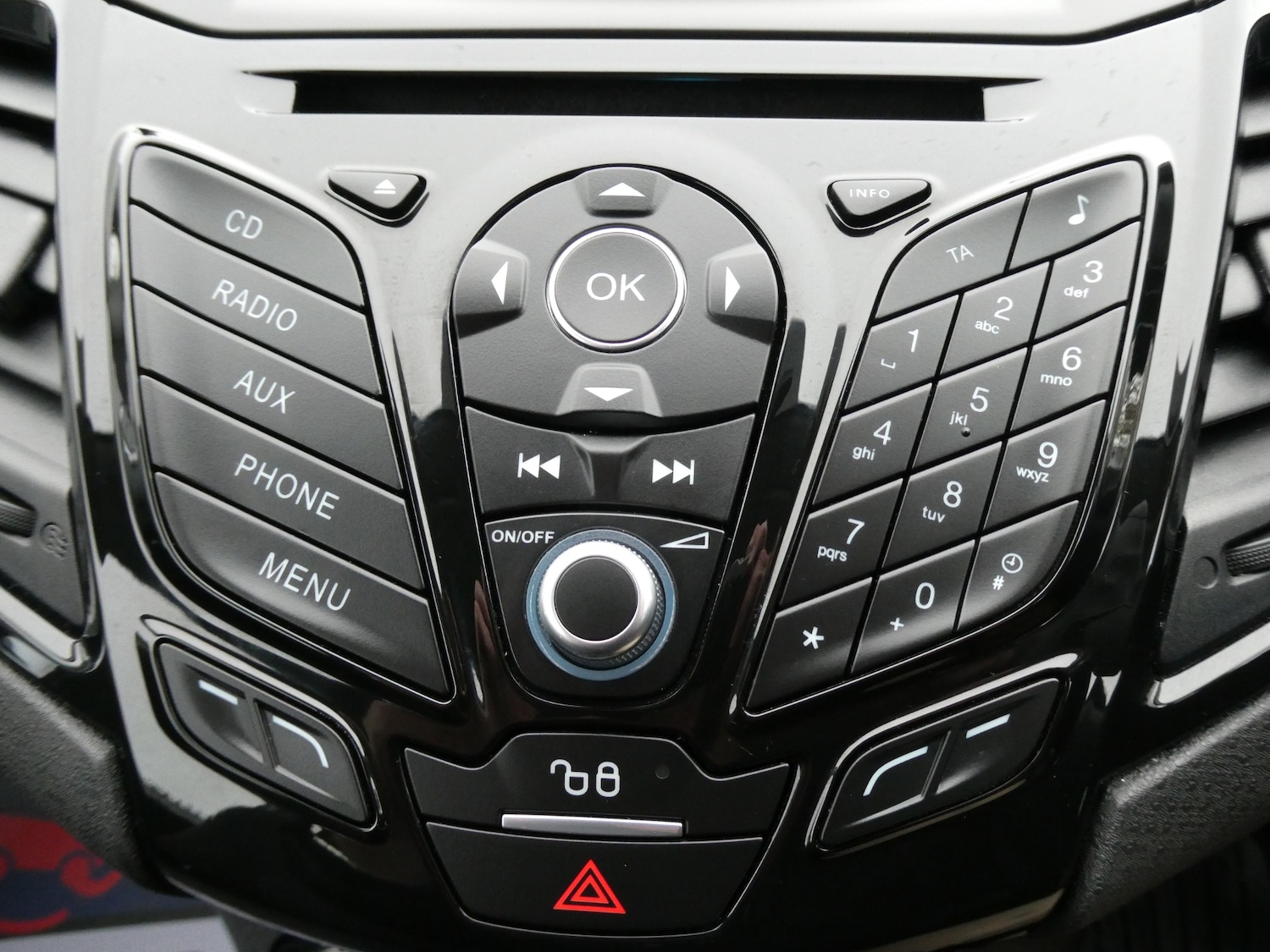 Used Ford Fiesta 2017 for sale - 76554348: Photo 12