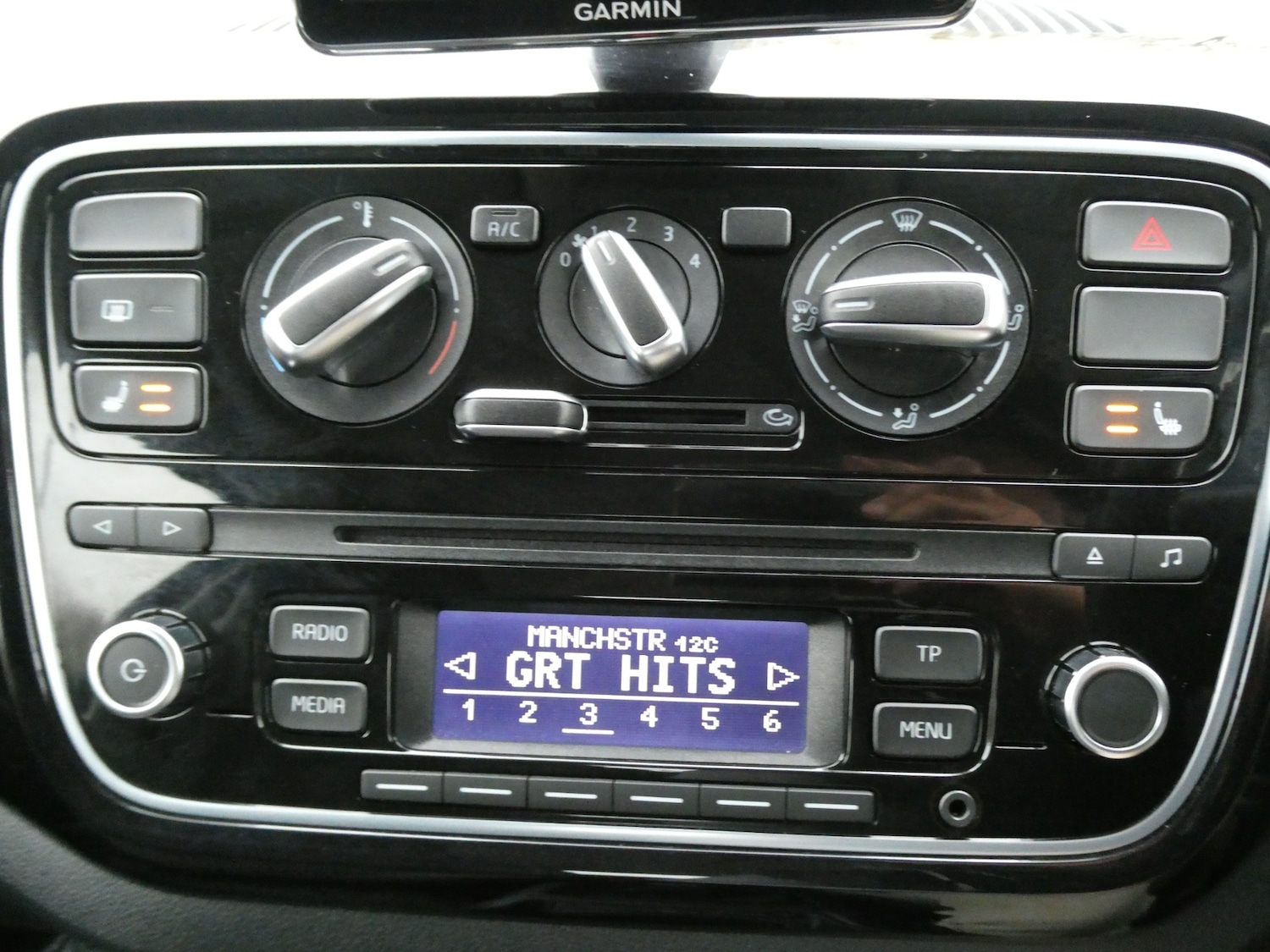 Used Volkswagen up! 2015 for sale - 76541633: Photo 13