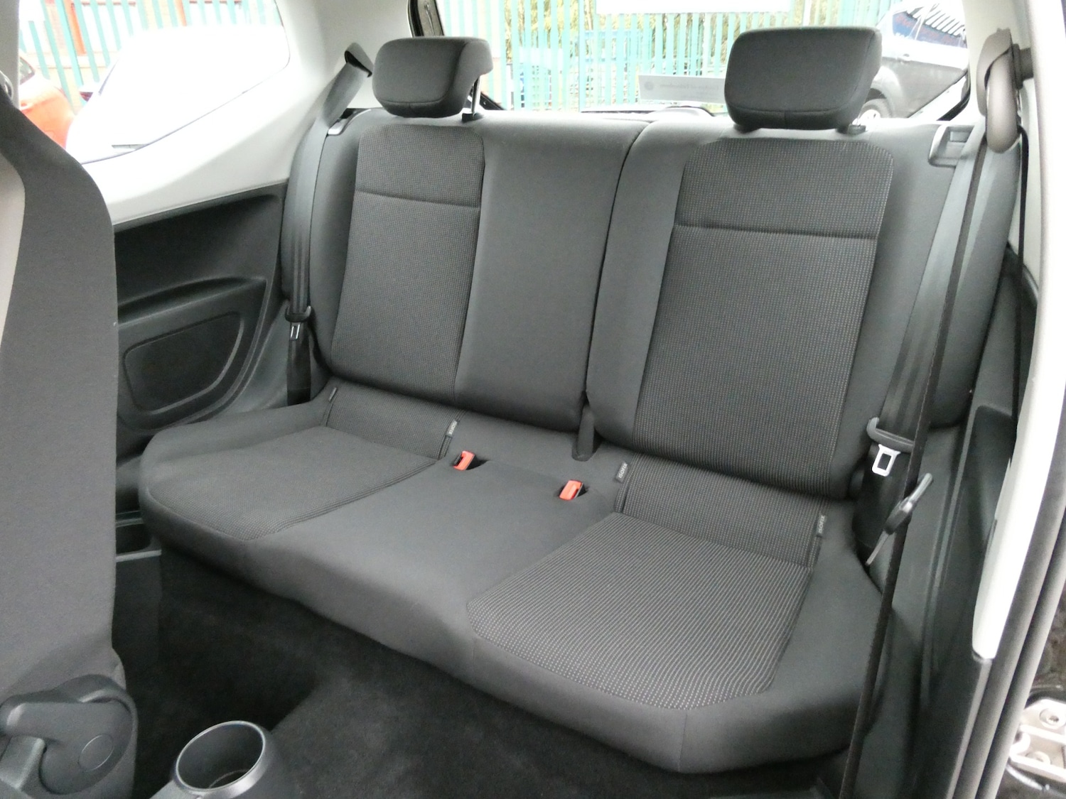 Used Volkswagen up! 2015 for sale - 76541633: Photo 19