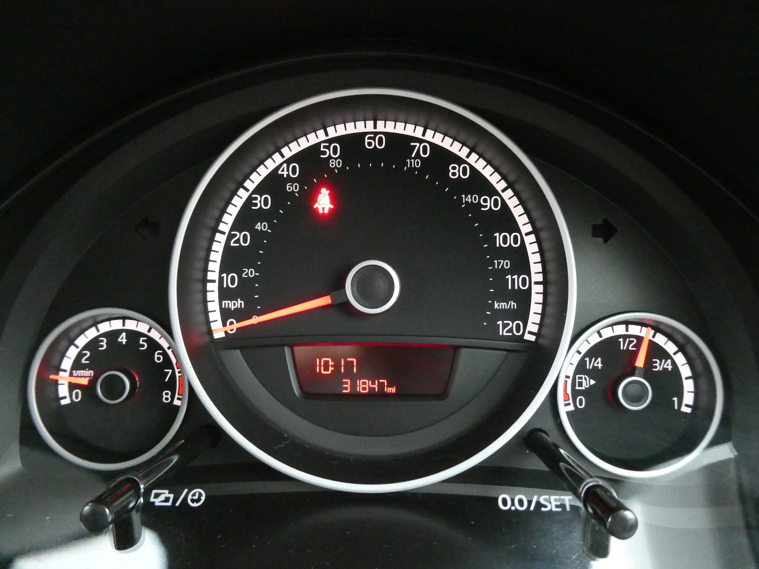 Used Volkswagen up! 2015 for sale - 76541633: Photo 9