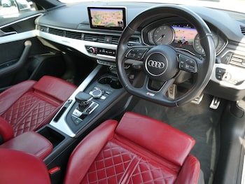 Used Audi A4 2017 for sale - 77974687: Photo