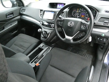 Used Honda CR-V 2018 for sale - 77420265: Photo