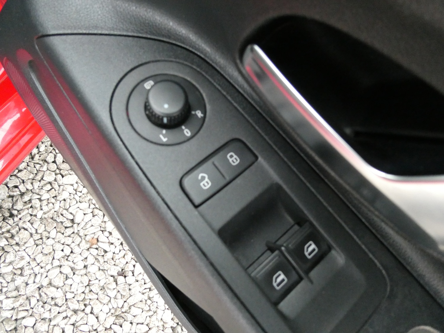 Used Volkswagen up! 2015 for sale - 77247913: Photo 15