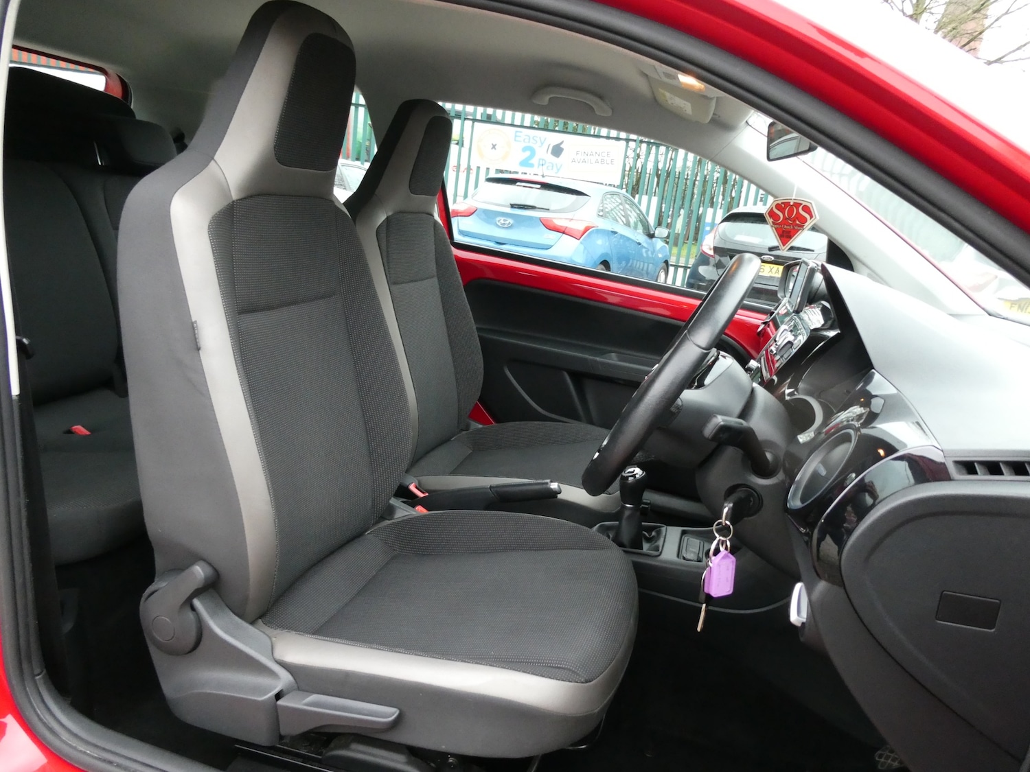 Used Volkswagen up! 2015 for sale - 77247913: Photo 5