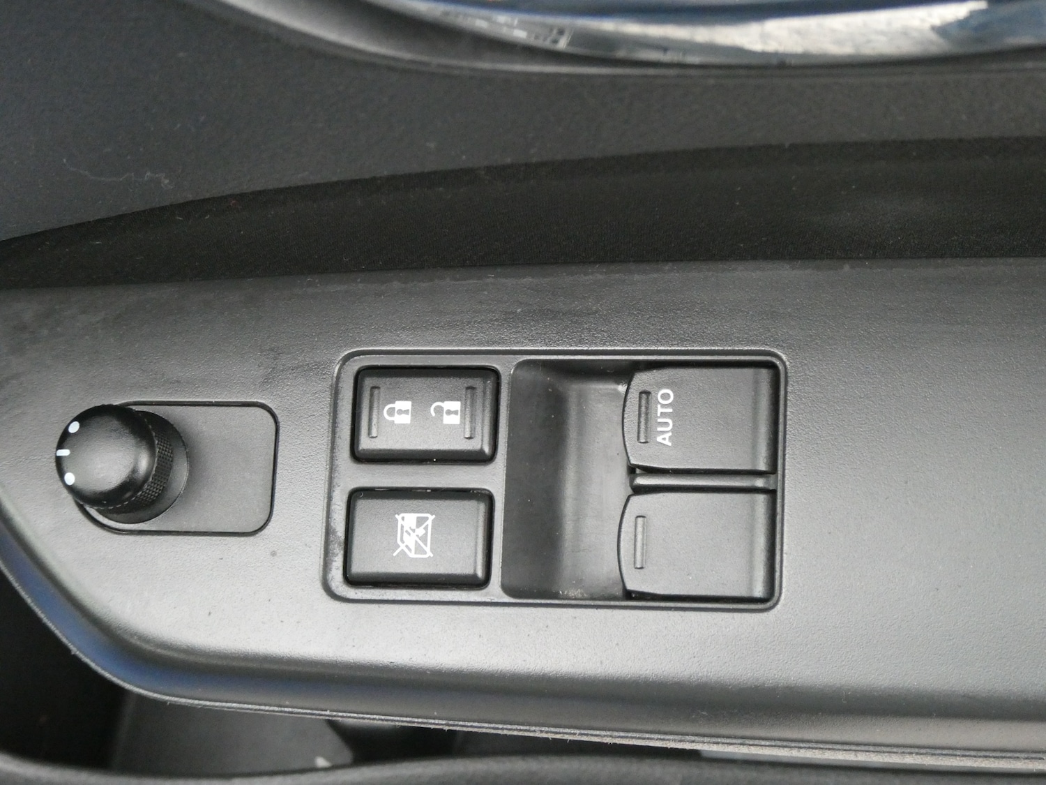 Used Suzuki Swift 2013 for sale - 77545343: Photo 11