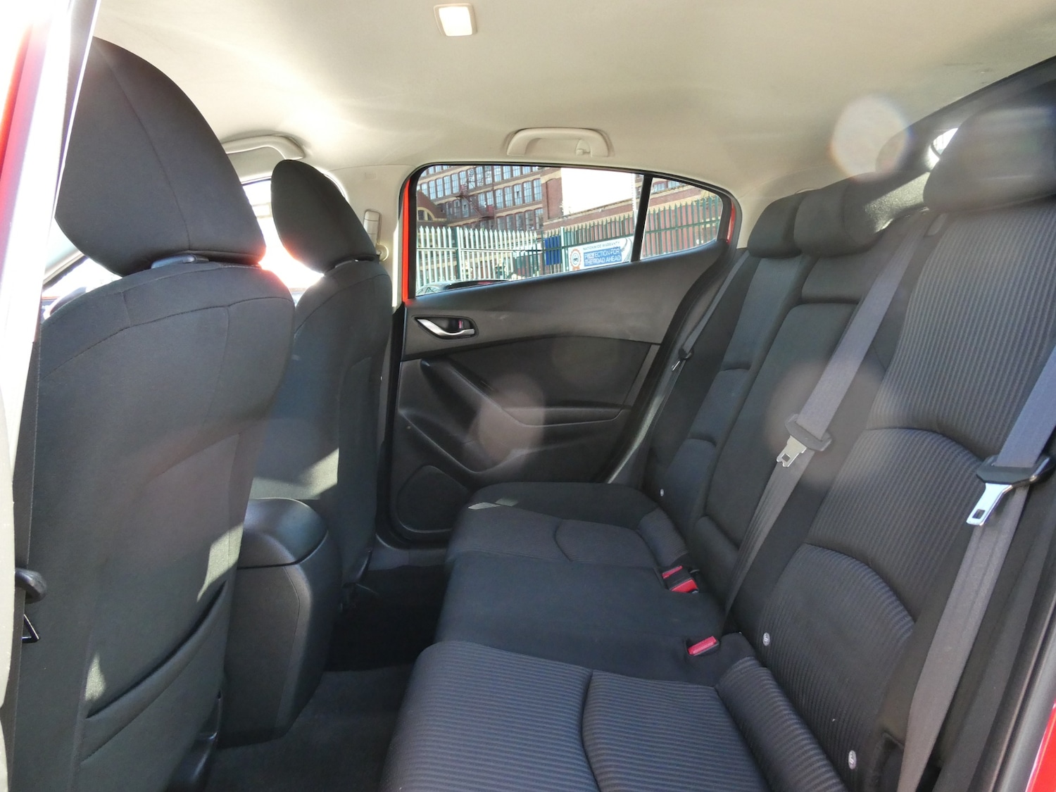 Used Mazda Mazda3 2015 for sale - 77918171: Photo 18