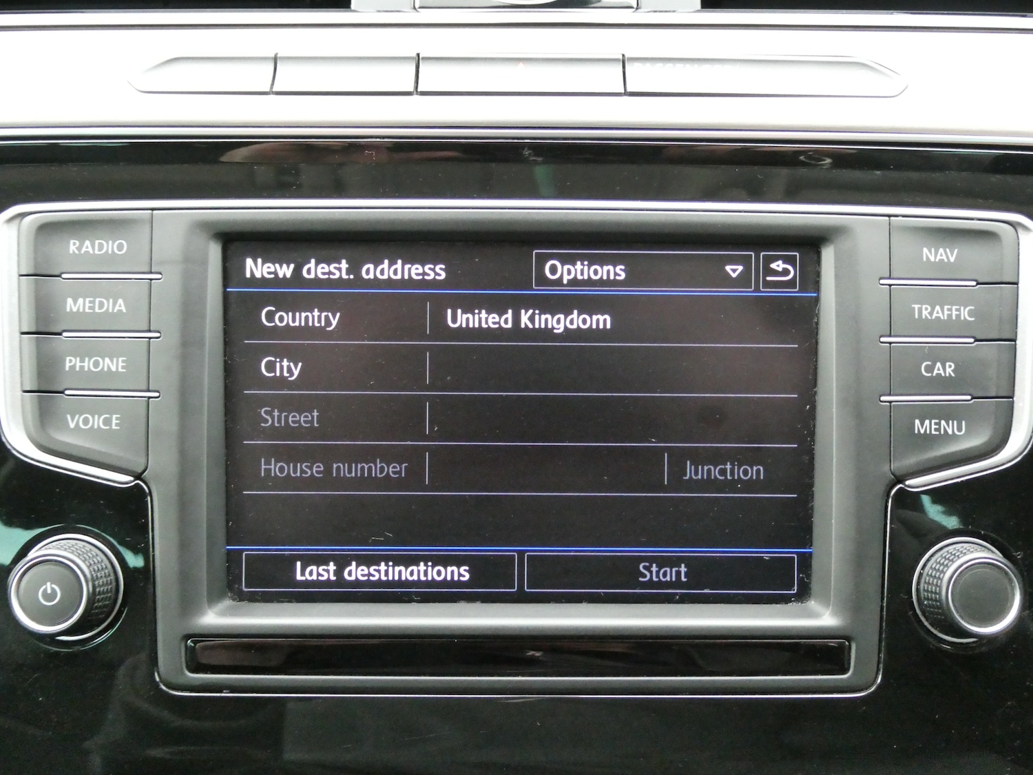 Used Volkswagen Passat 2015 for sale - 76145792: Photo 13
