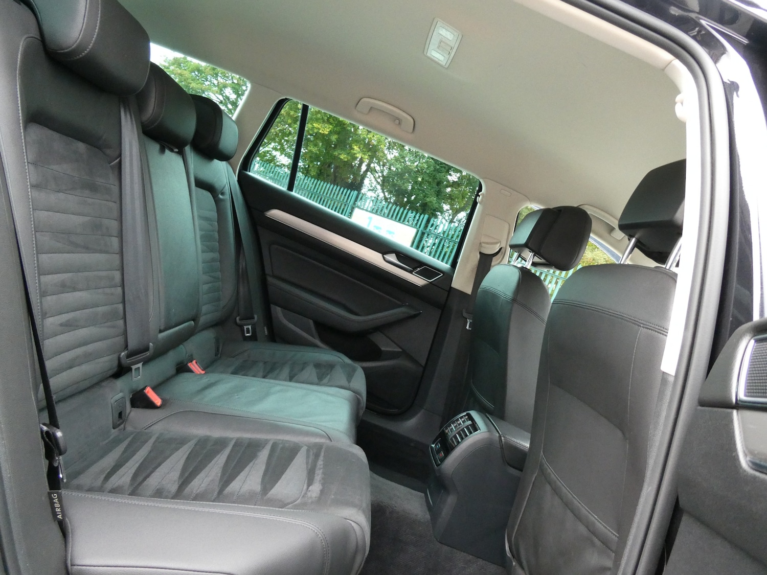 Used Volkswagen Passat 2015 for sale - 76145792: Photo 20
