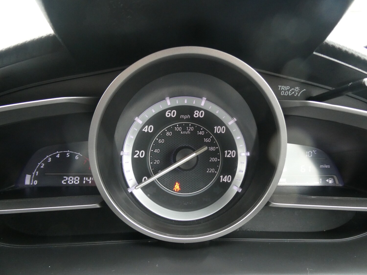 Used Mazda Mazda2 2015 for sale - 77517171: Photo 8