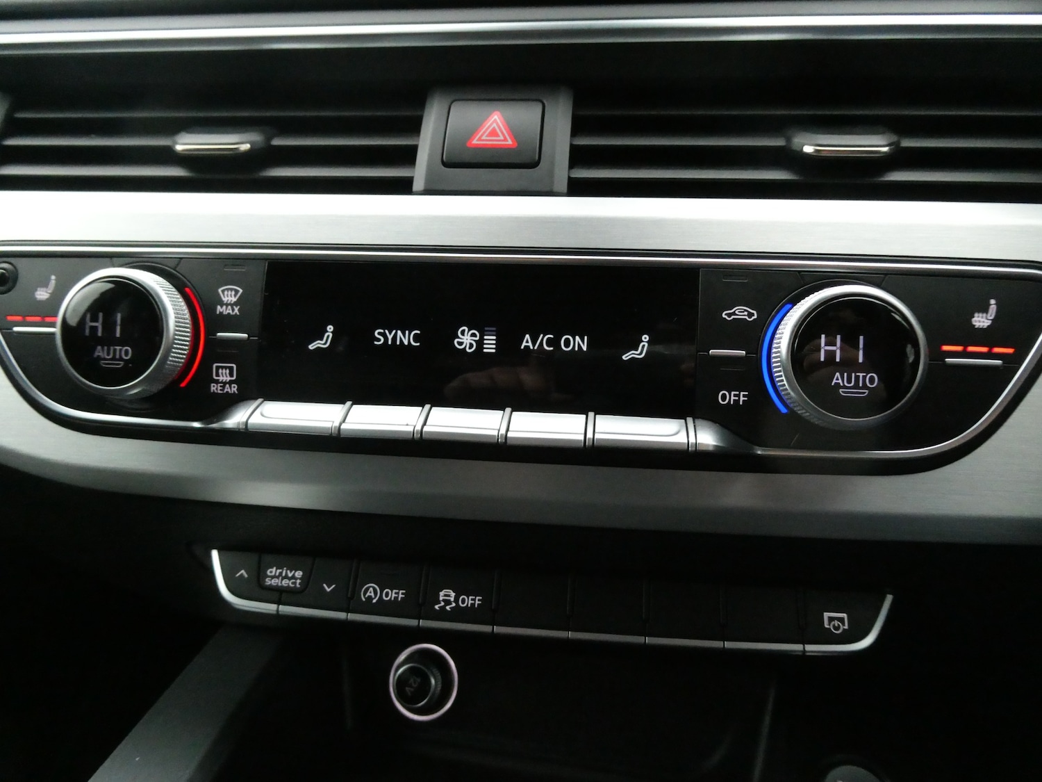 Used Audi A4 2016 for sale - 77593089: Photo 13