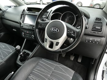 Used Kia Venga 2016 for sale - 76195912: Photo 3