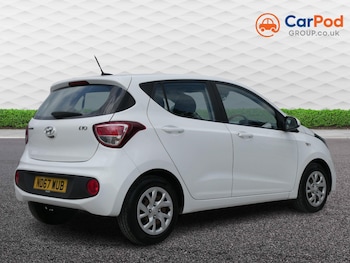 Used Hyundai i10 2018 for sale - 78984171: Photo