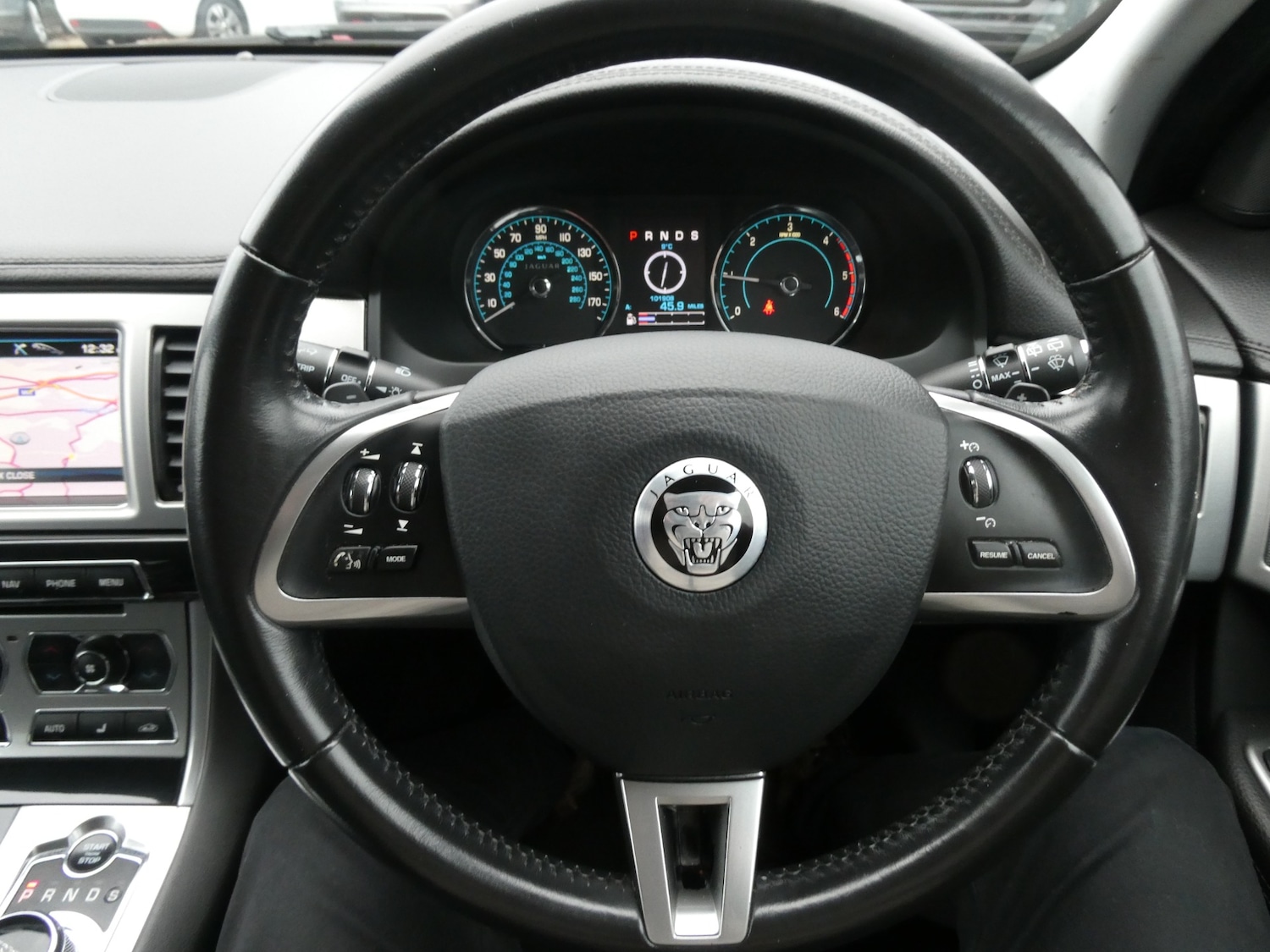 Used Jaguar XF 2013 for sale - 77491097: Photo 6