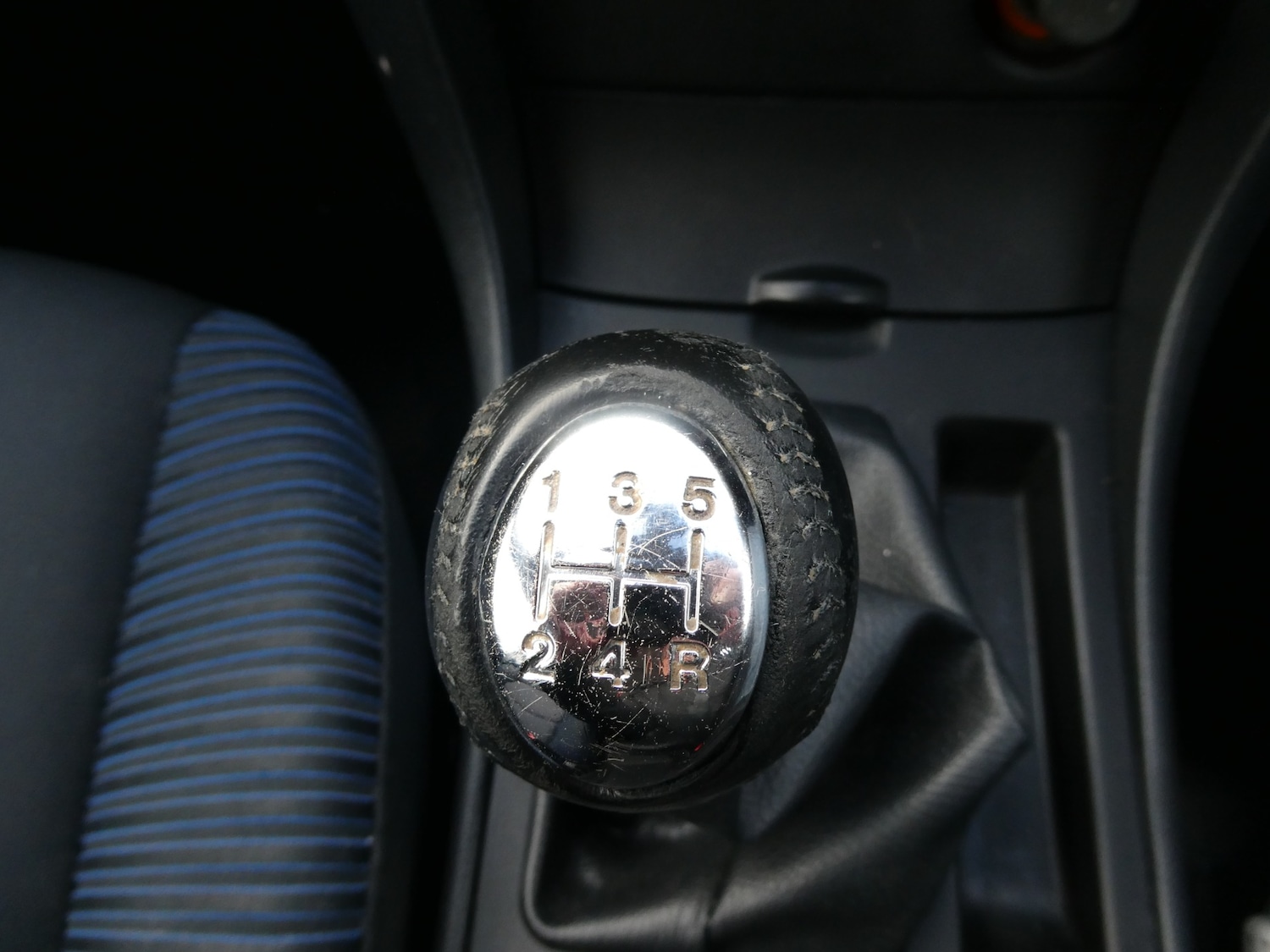 Used Mazda Mazda3 2005 for sale - 77002087: Photo 6