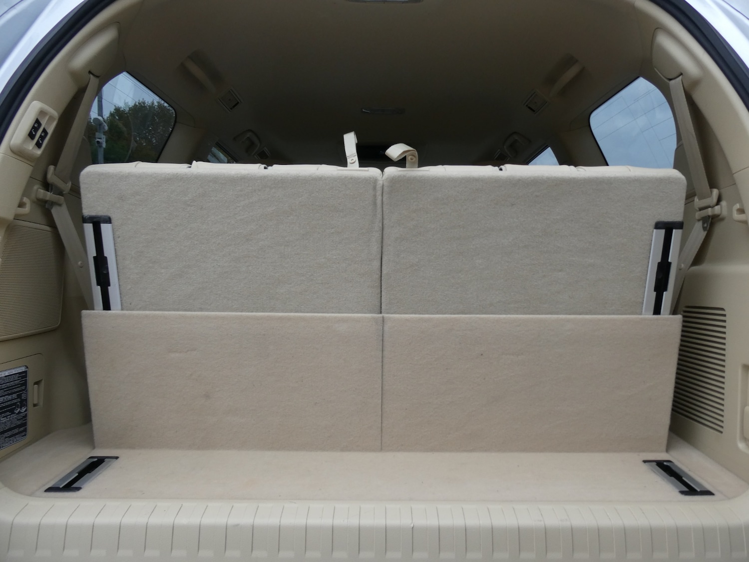 Used Toyota Land Cruiser 2014 for sale - 76299456: Photo 19