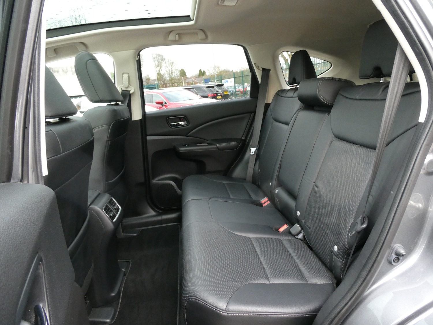 Used Honda CR-V 2015 for sale - 77702673: Photo 21