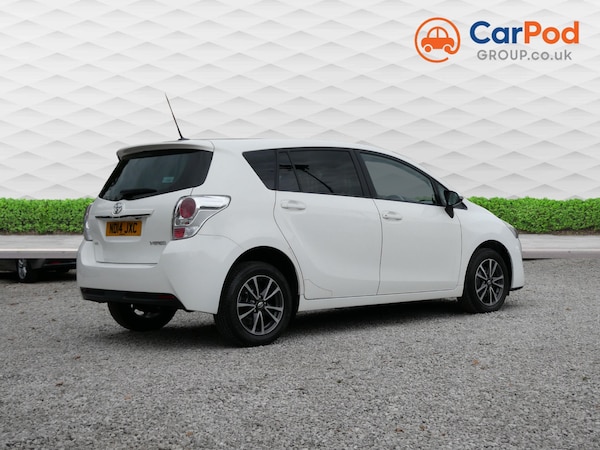 Used Toyota Verso 2014 for sale - 76078000: Photo 4