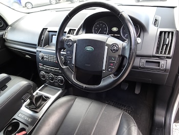 Used Land Rover Freelander 2012 for sale - 76027810: Photo